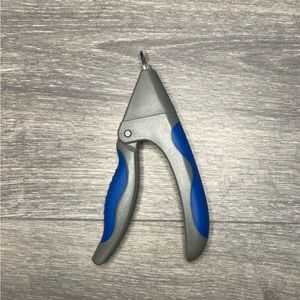 Animal nail clippers